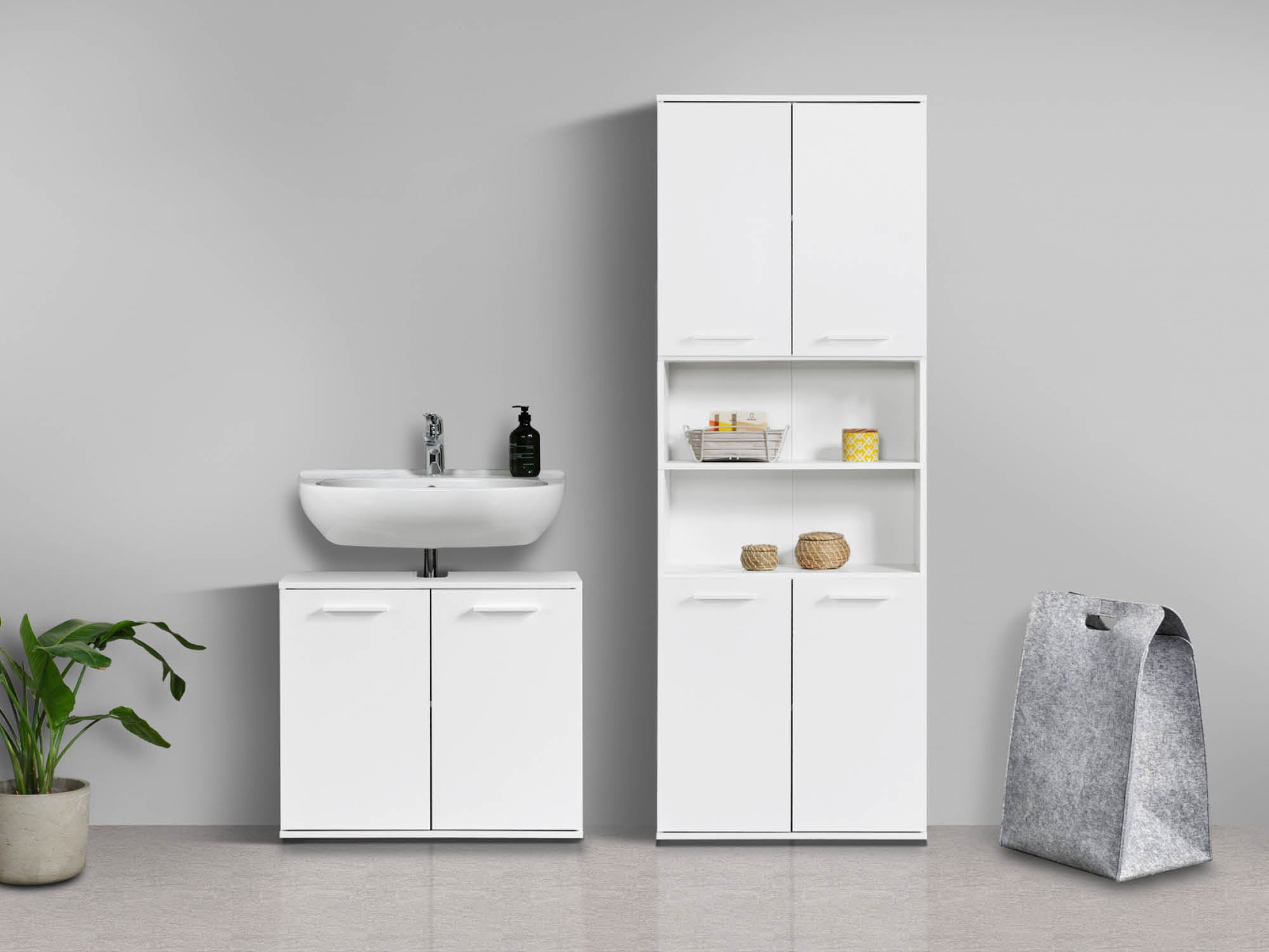 Weiße Badschränke von mokebo